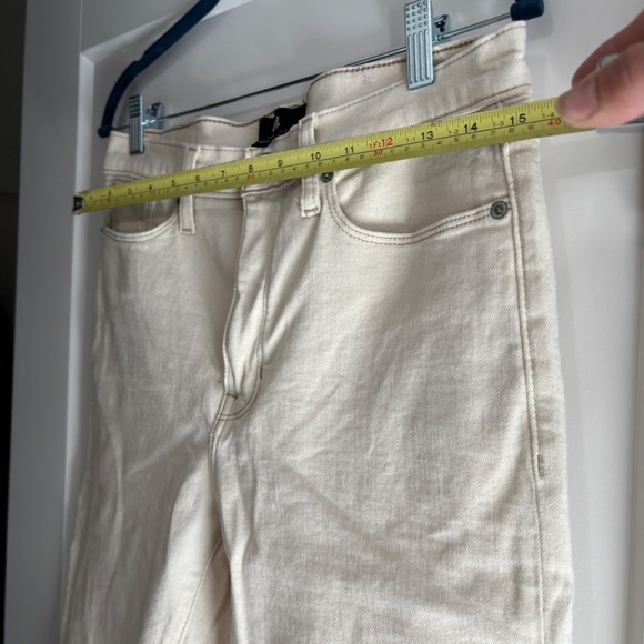 Banana Republic Ecru-Colored Skinny Ankle Jeans - Picture 4 of 7